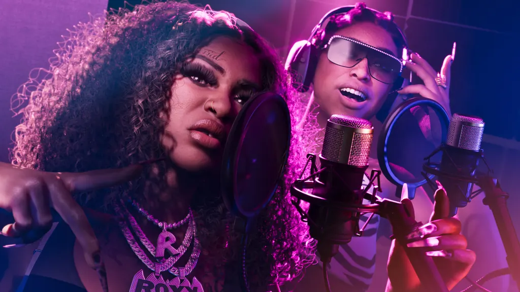 Real Dimez — official Rockstar Games screenshot